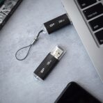 Silicon Power Blaze B02 128 GB USB 3.2 Flash Drive (Black) - Image 3